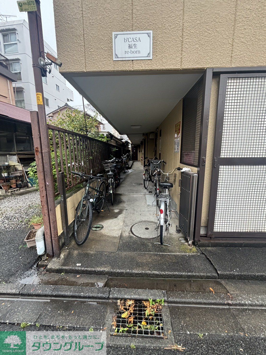 建物エントランス