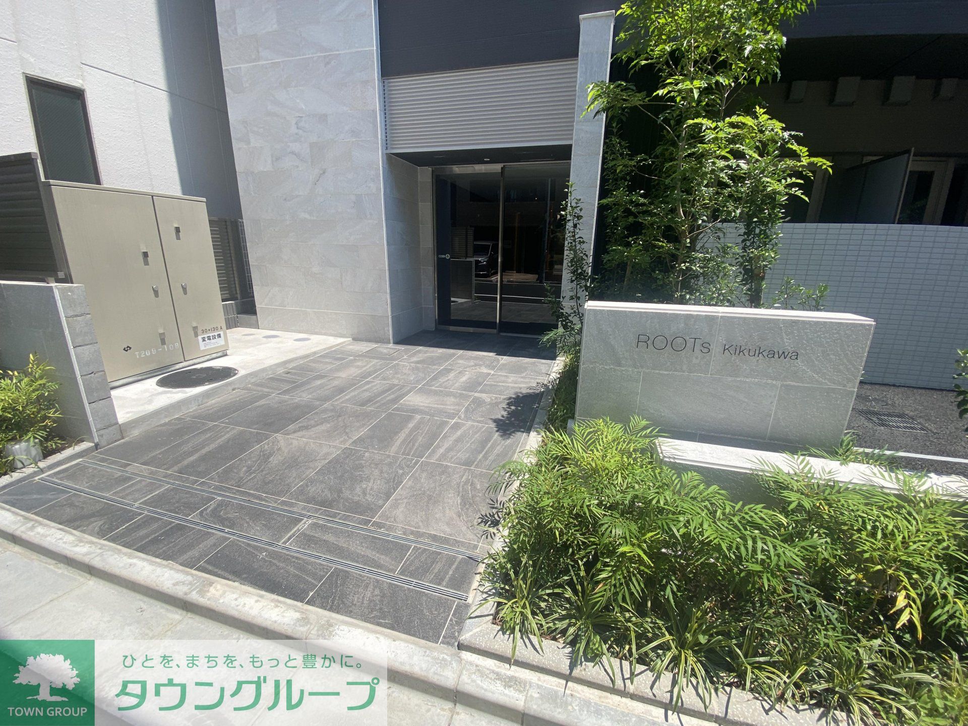 建物エントランス