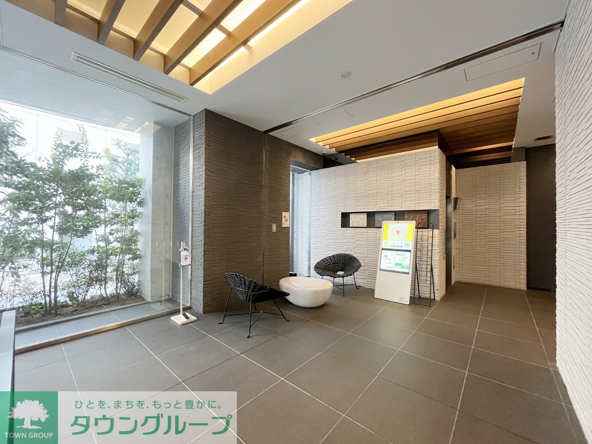 建物エントランス