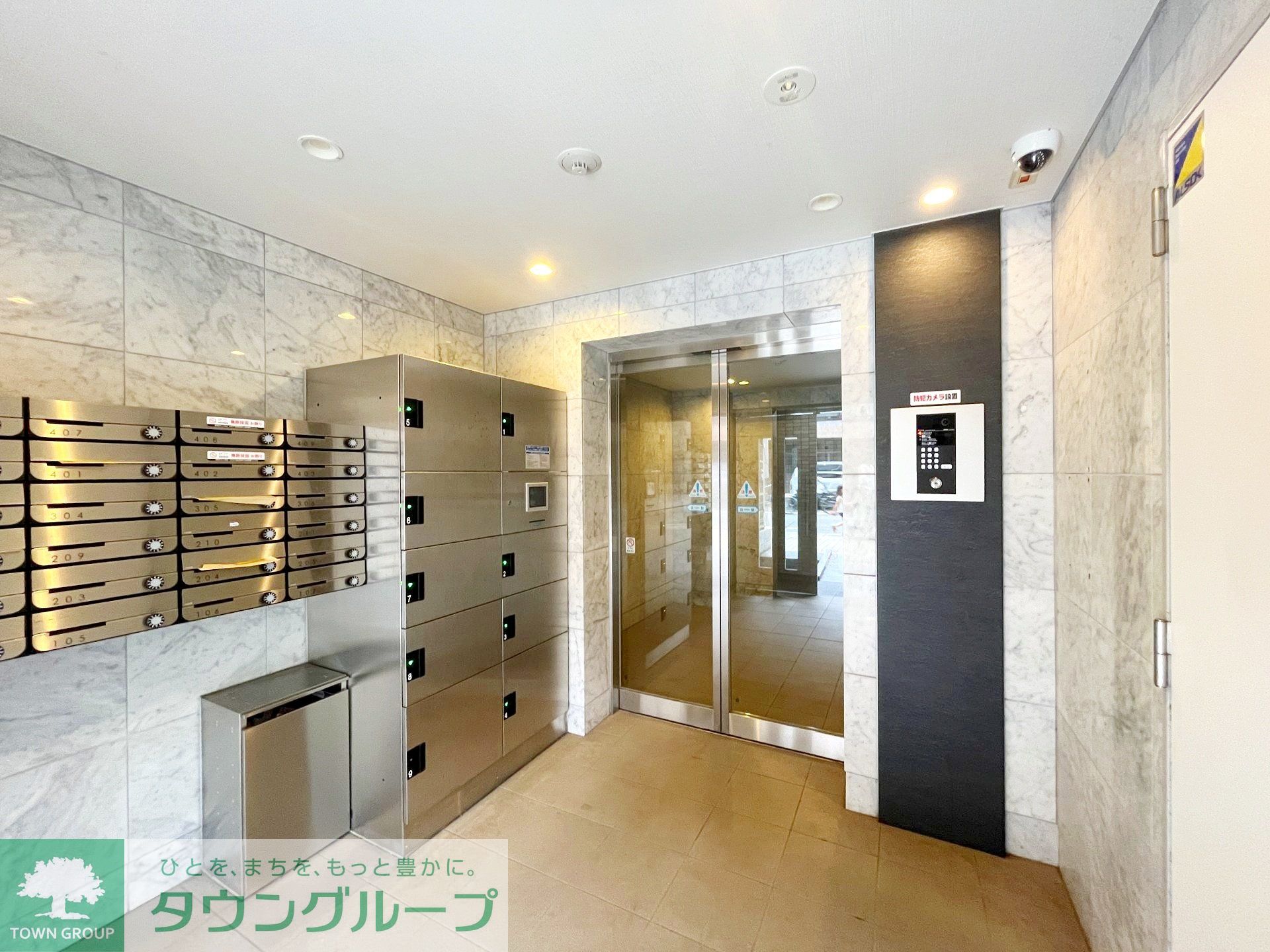 建物エントランス