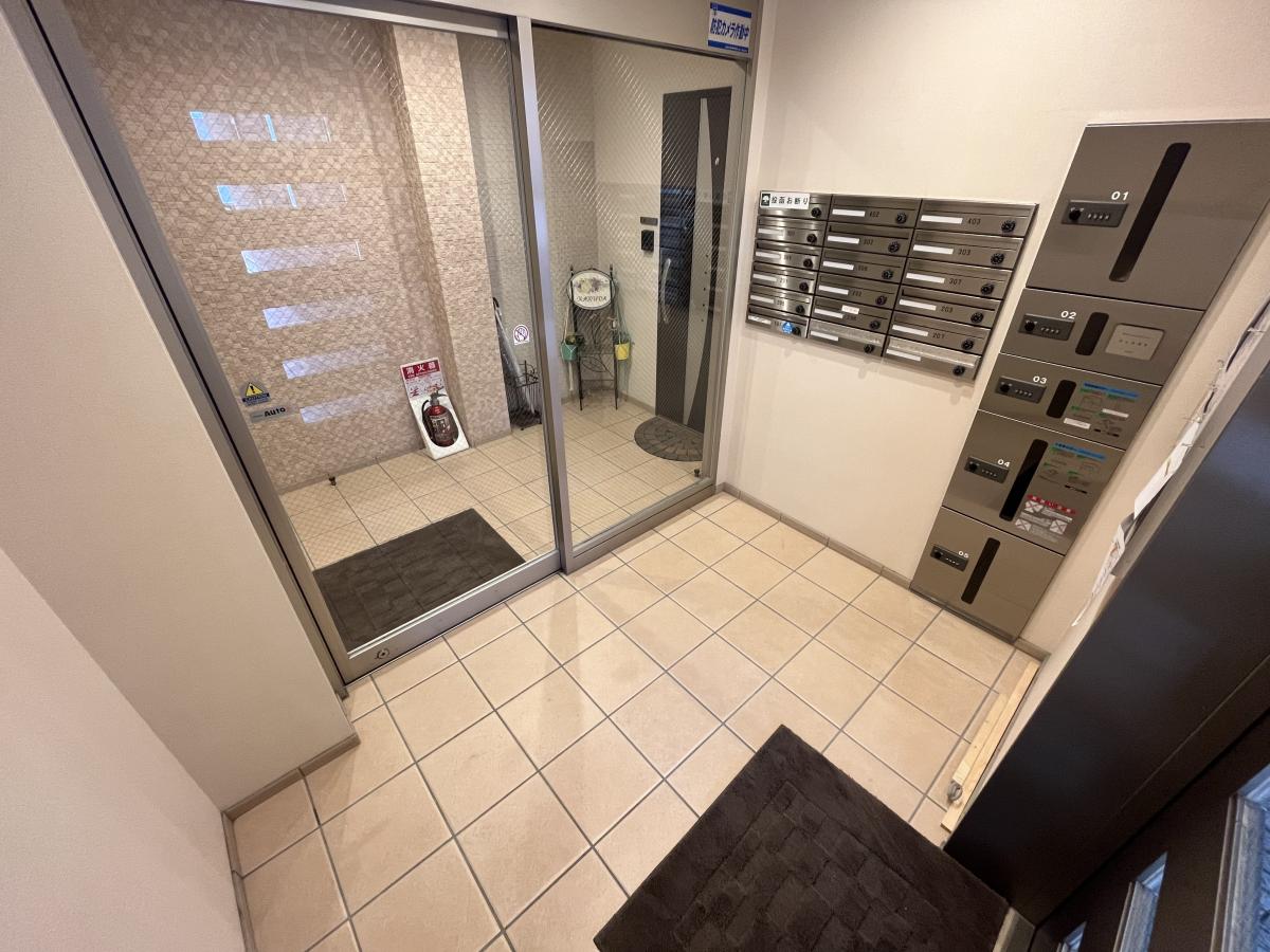 建物エントランス