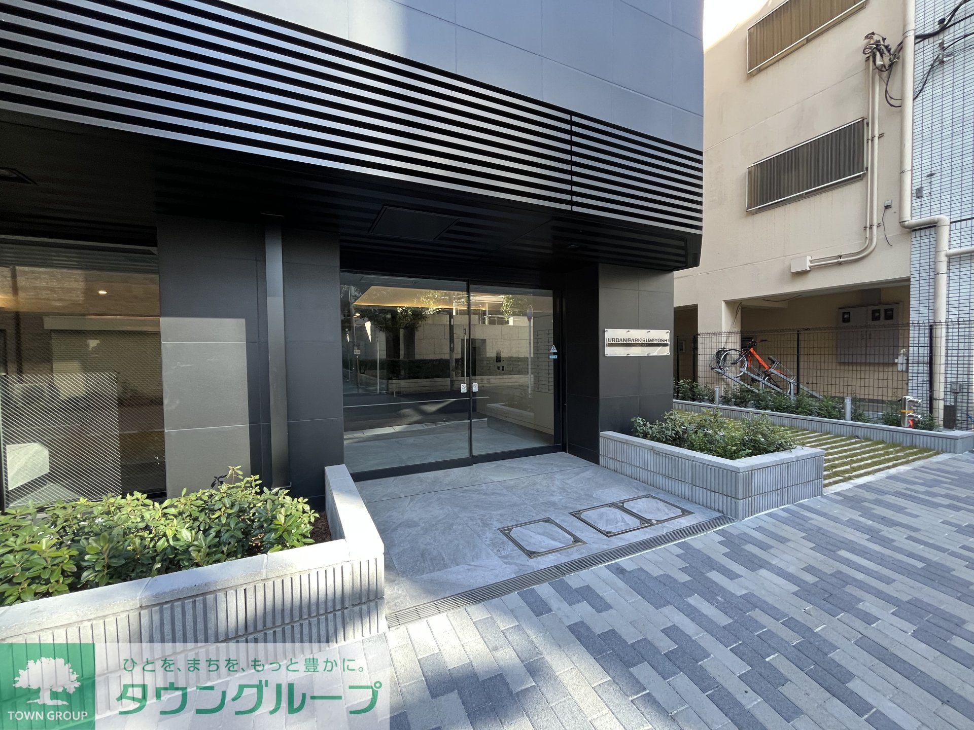 建物エントランス