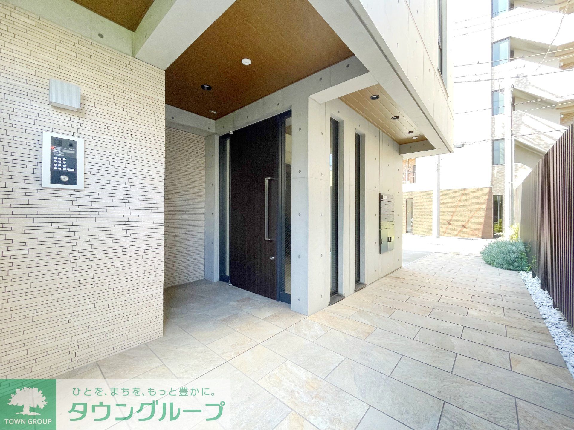 建物エントランス