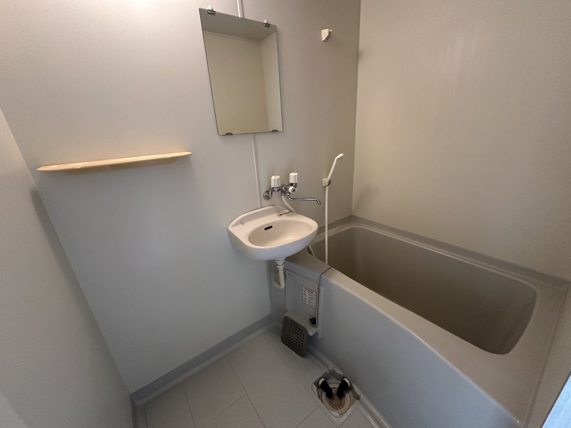 シャワールーム