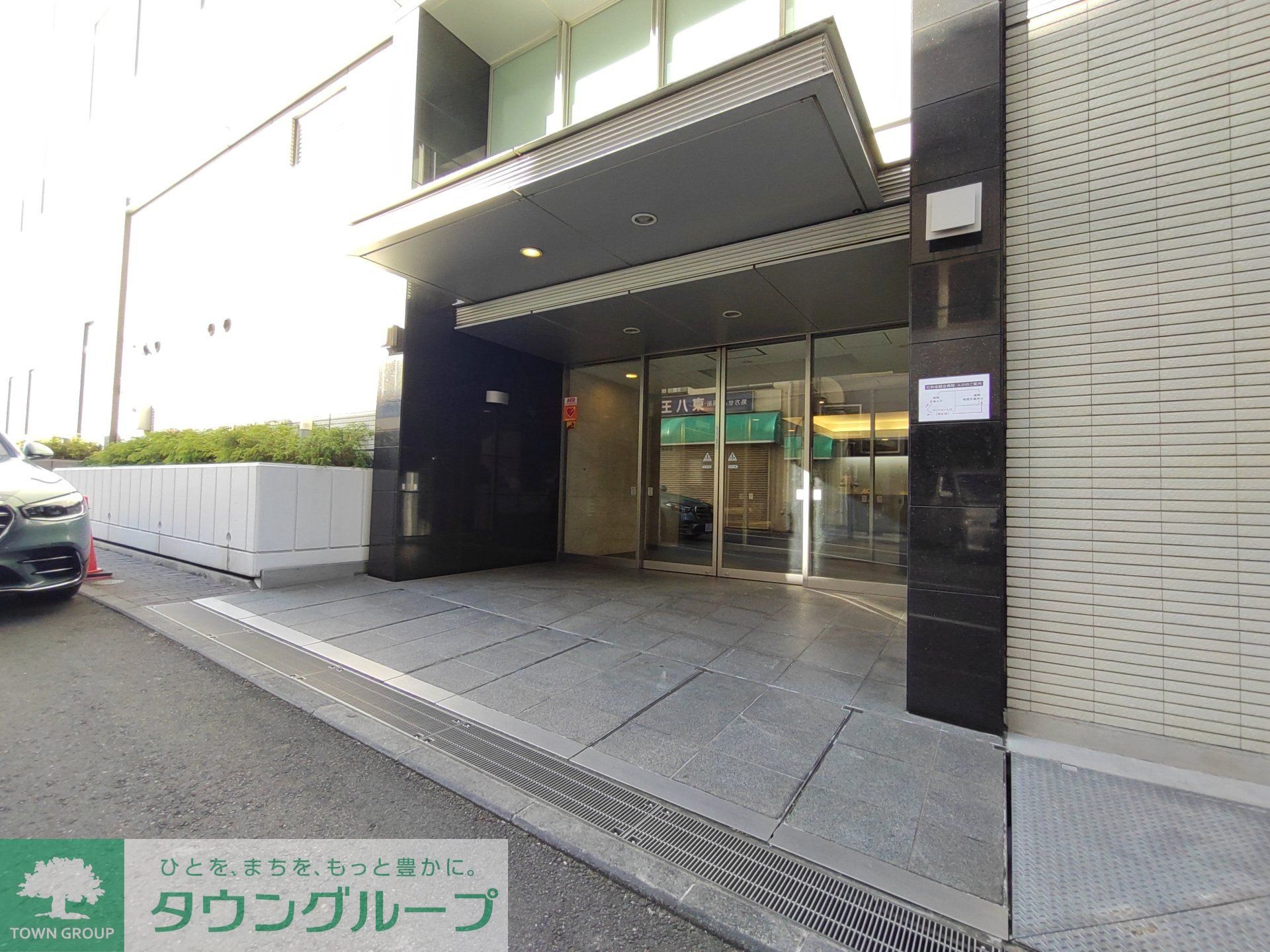 建物エントランス