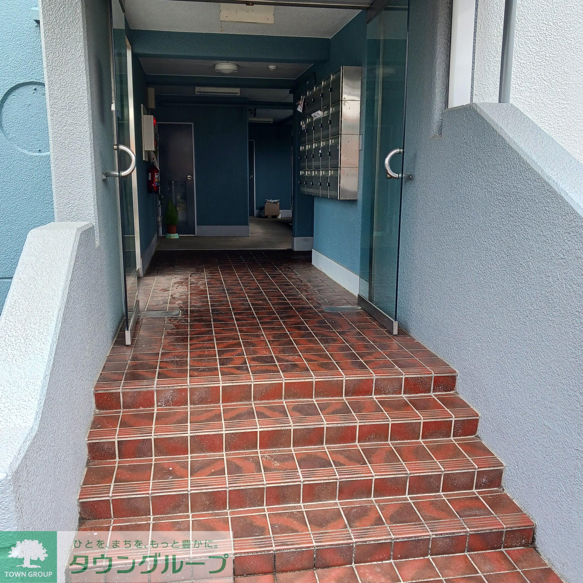 建物エントランス
