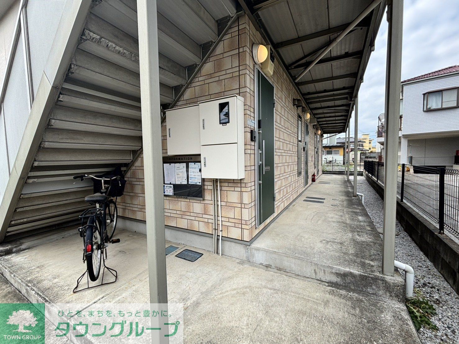 建物エントランス