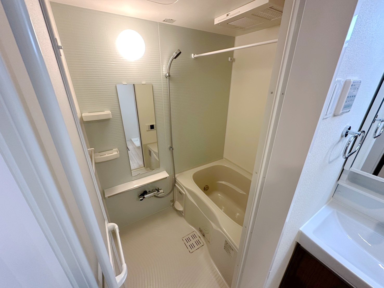 シャワールーム