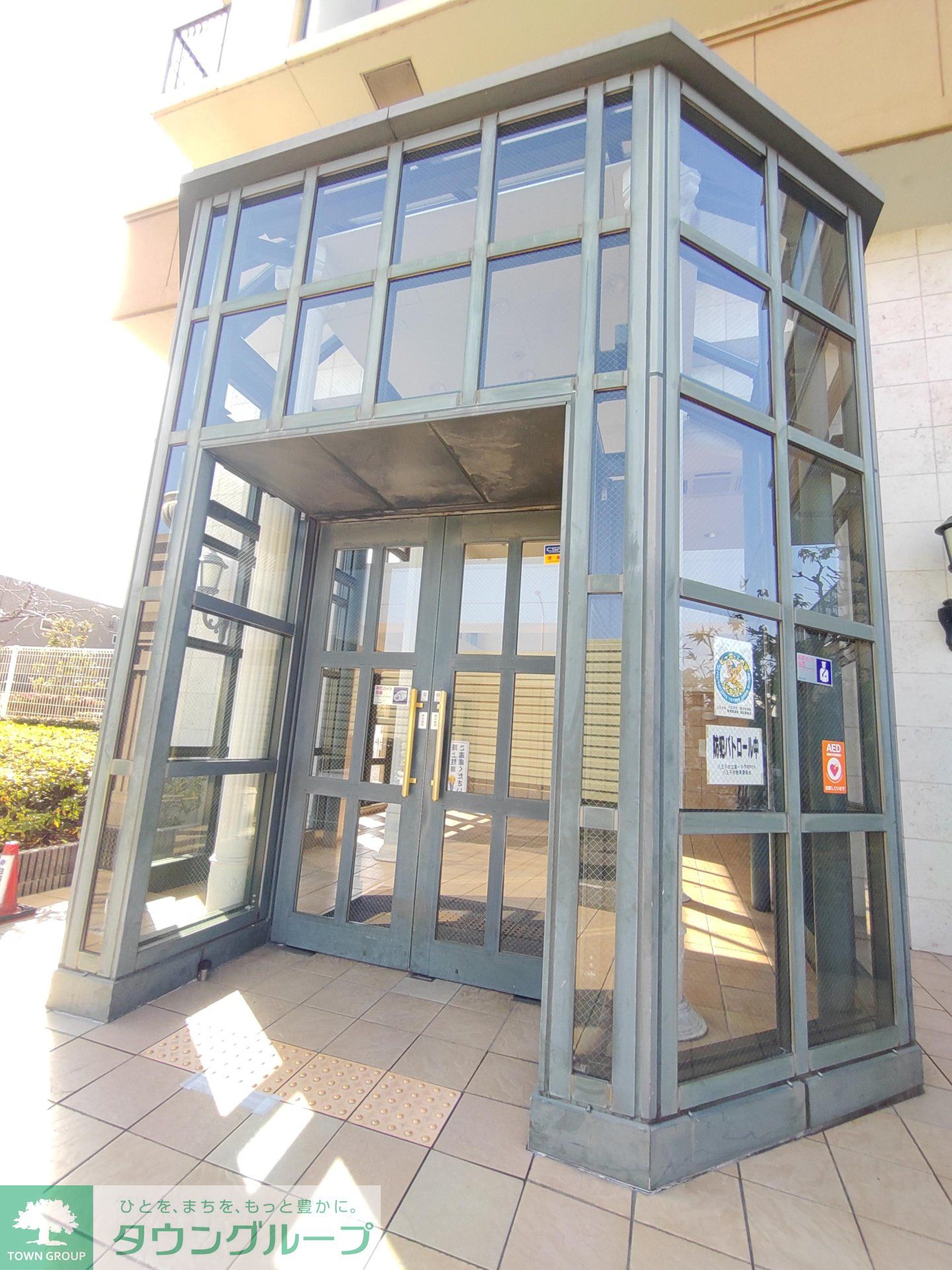 建物エントランス