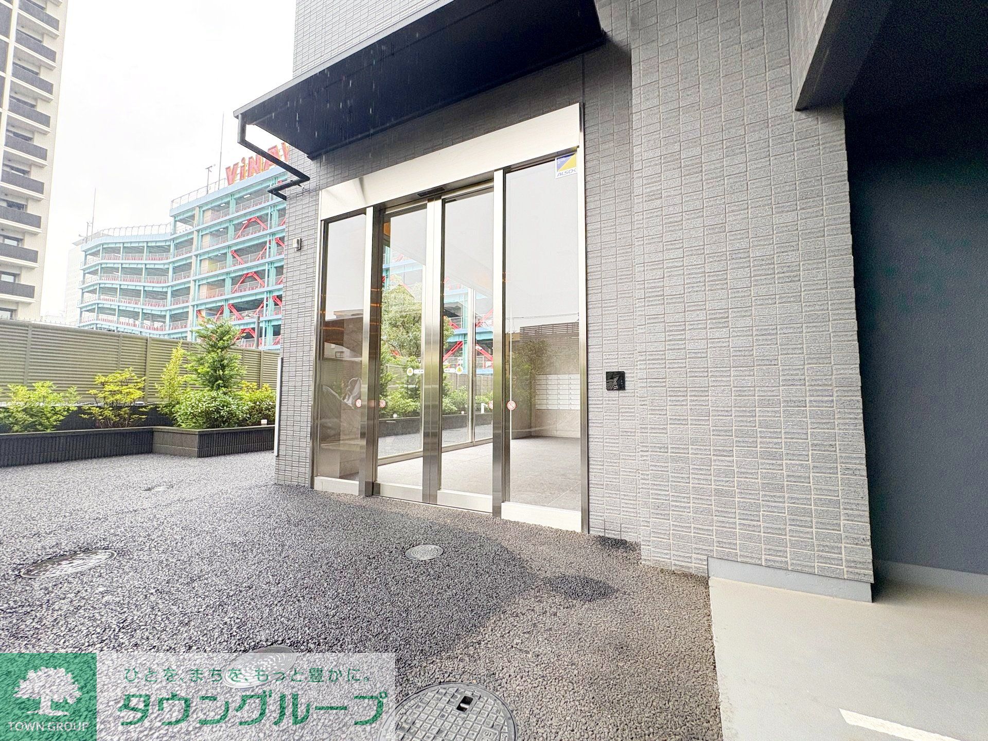 建物エントランス