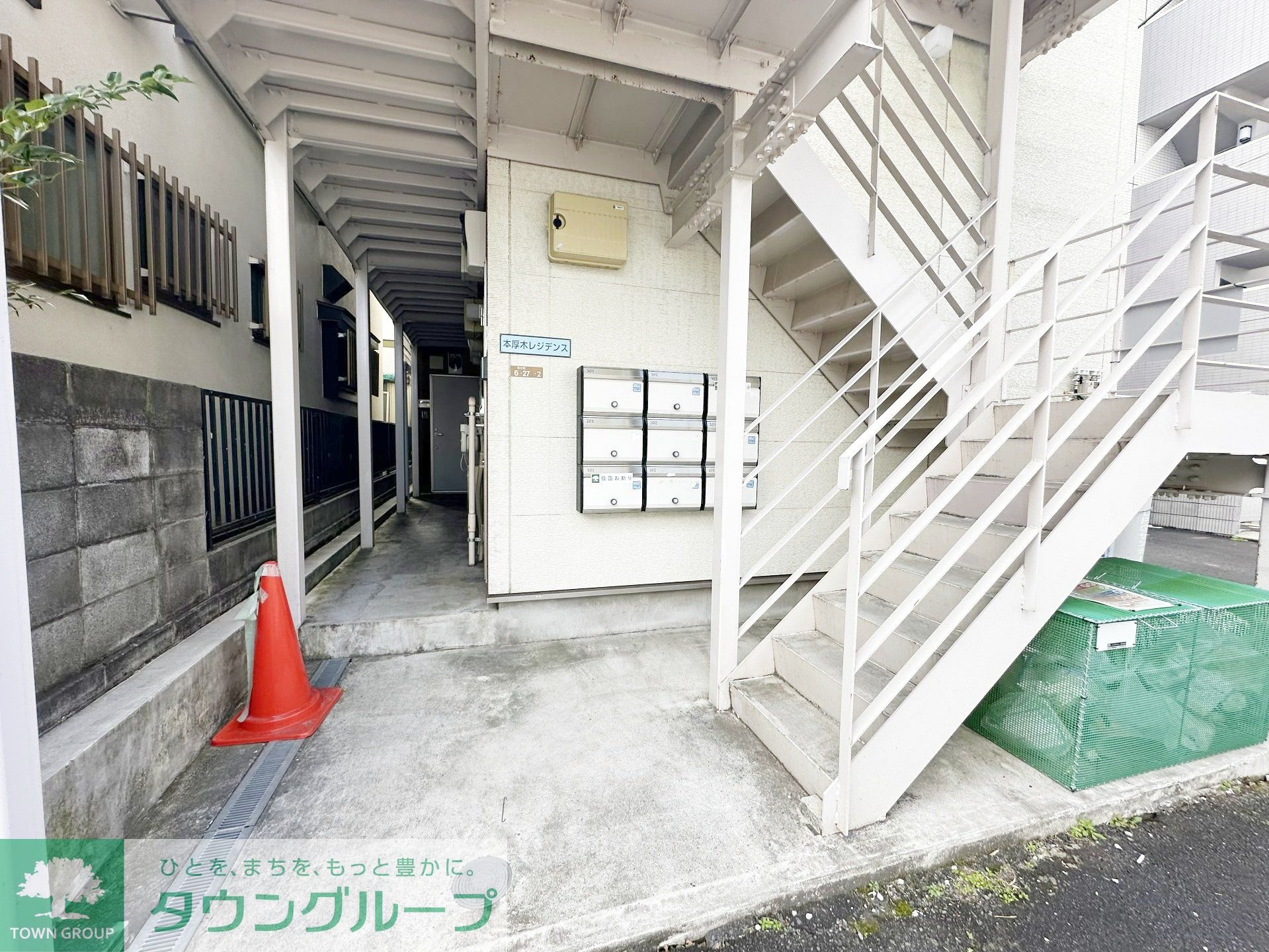 建物エントランス