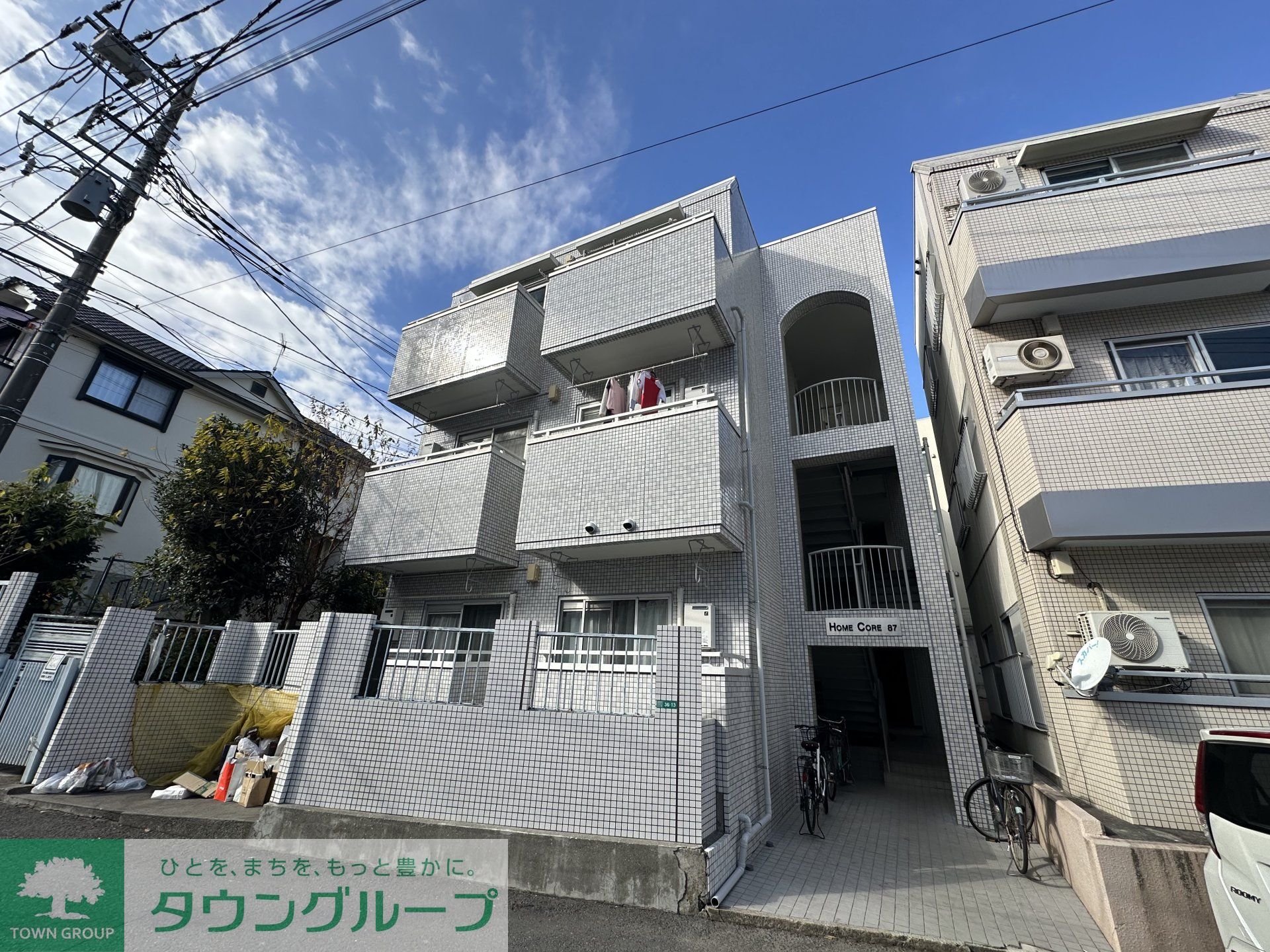 建物エントランス