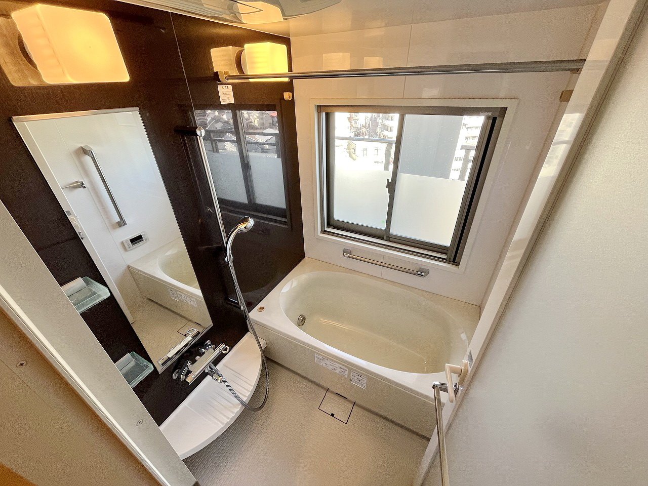 シャワールーム