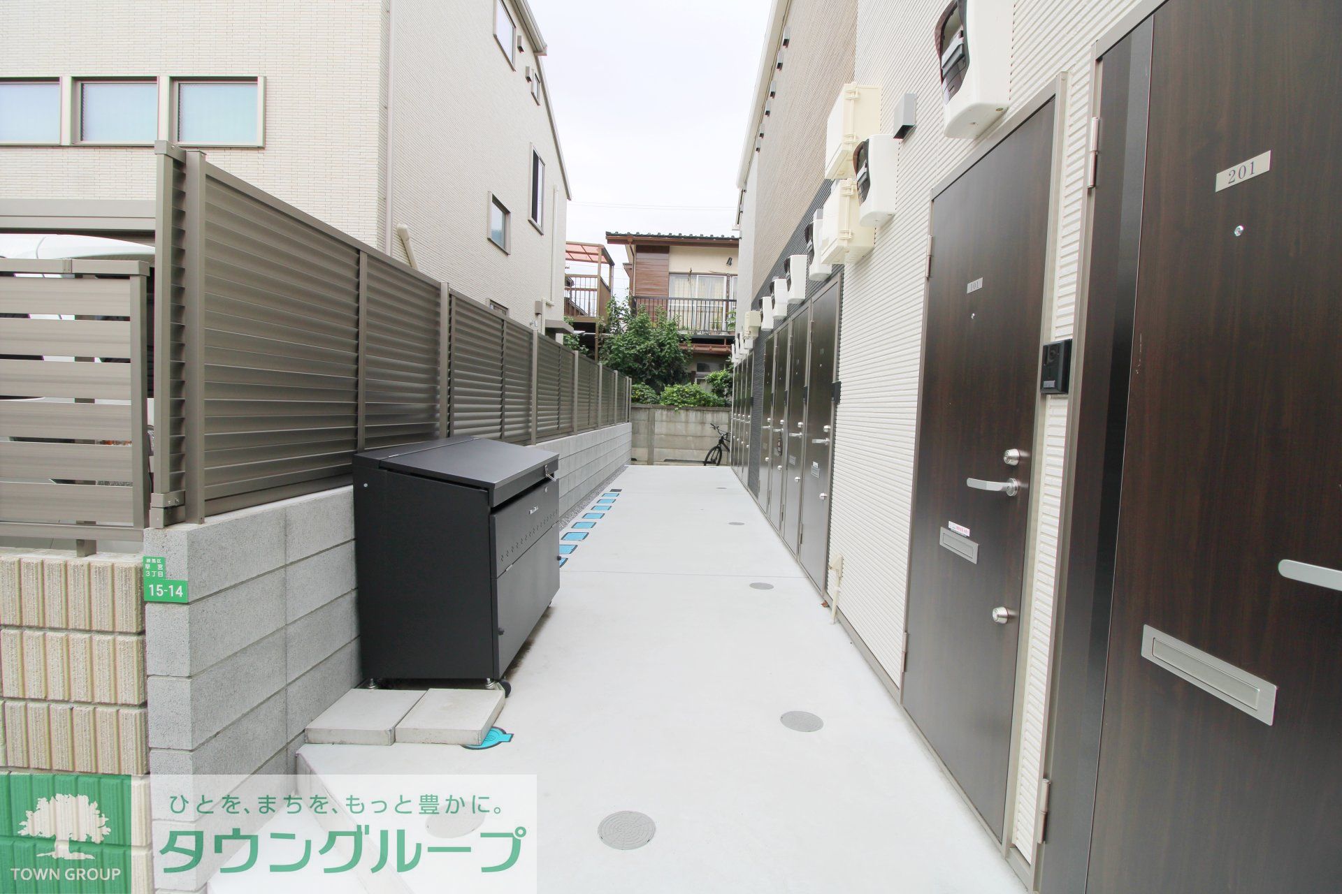 建物エントランス