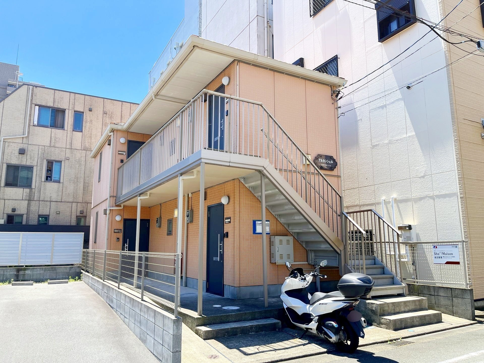 建物外観