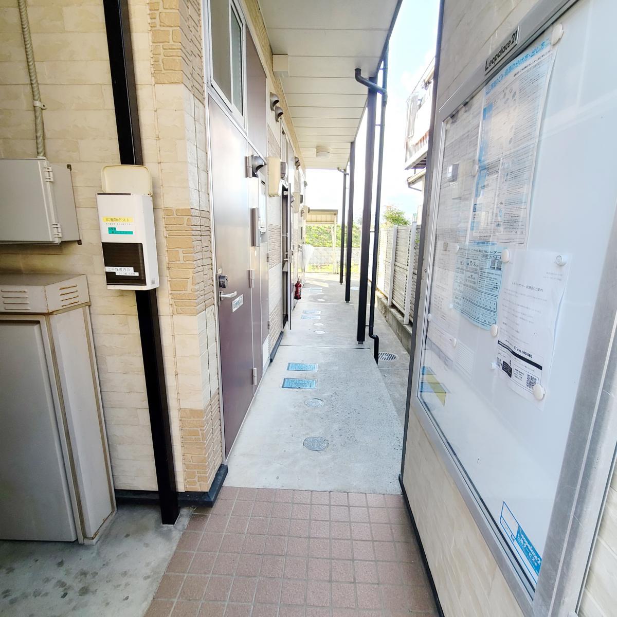 建物エントランス