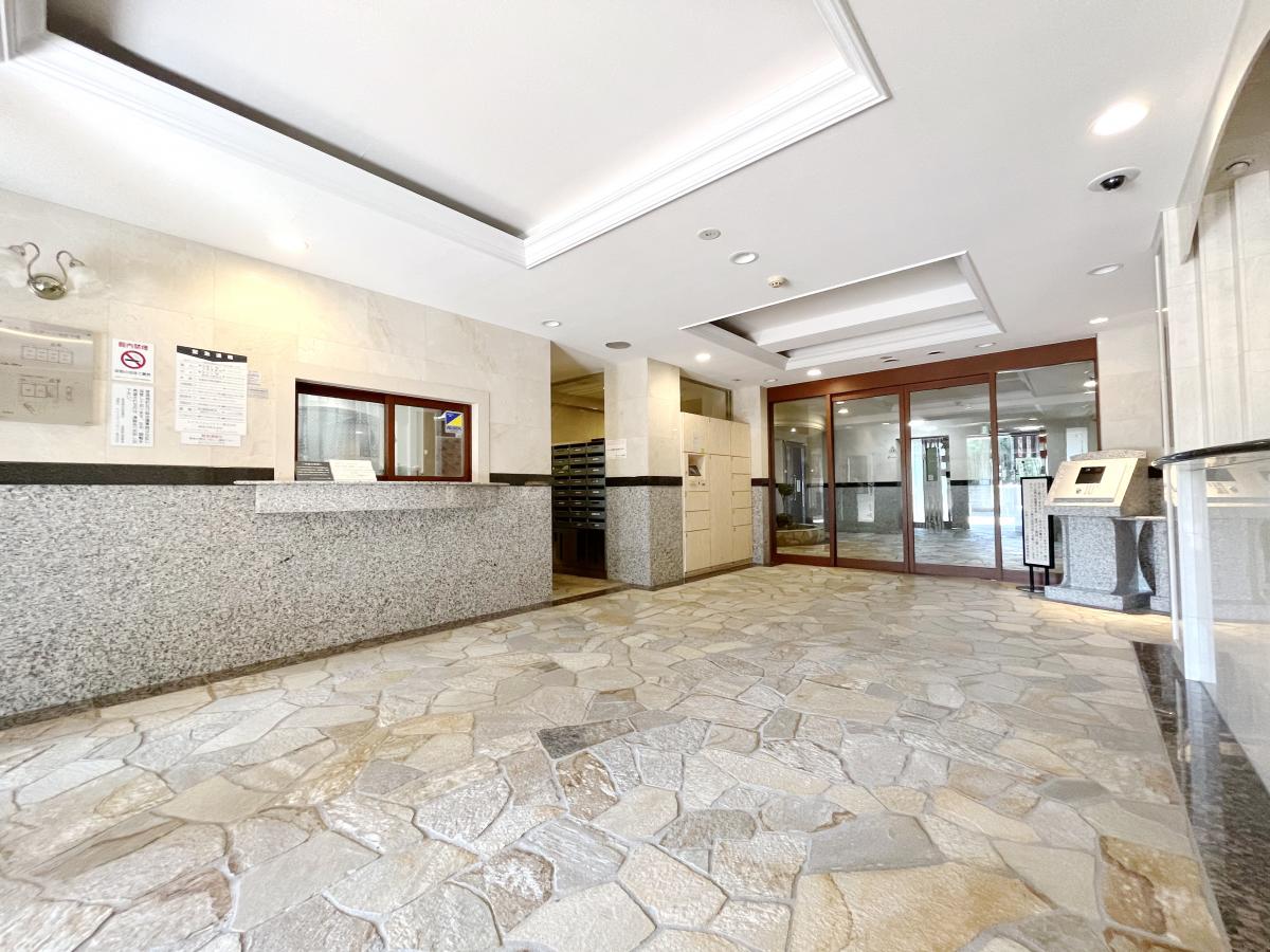 建物エントランス