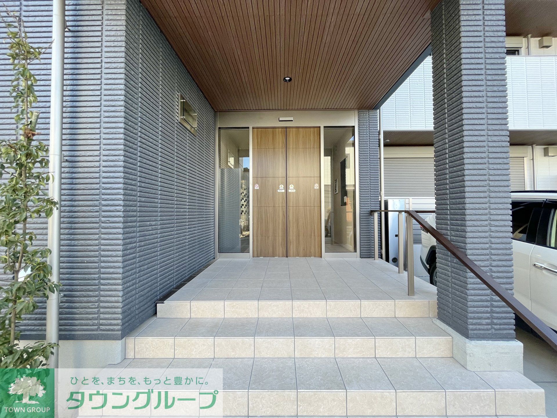 建物エントランス