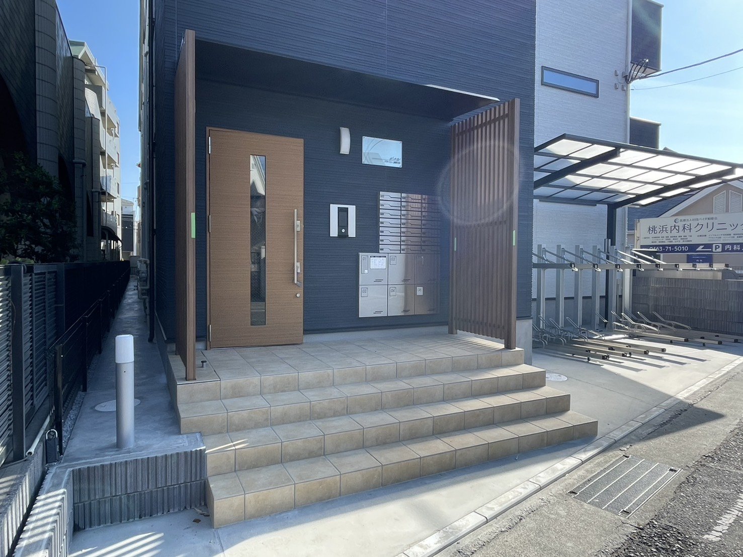 建物エントランス