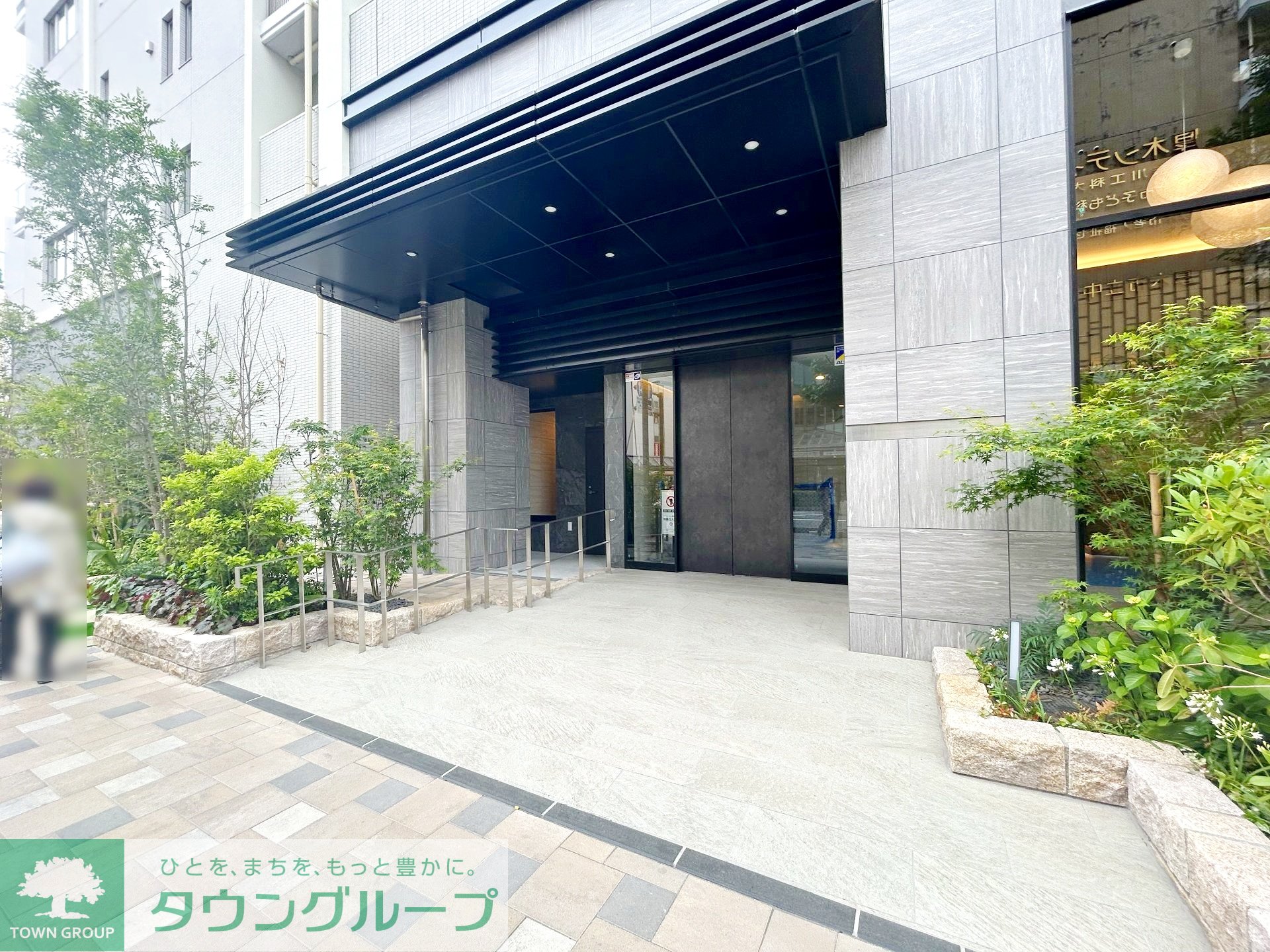 建物エントランス