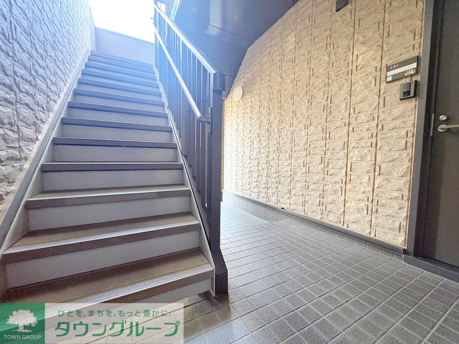 建物エントランス
