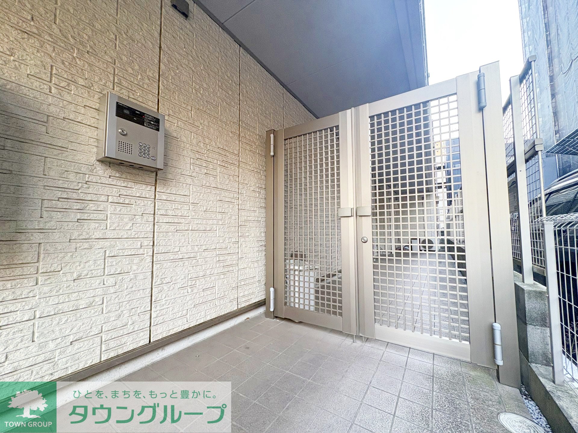 建物エントランス