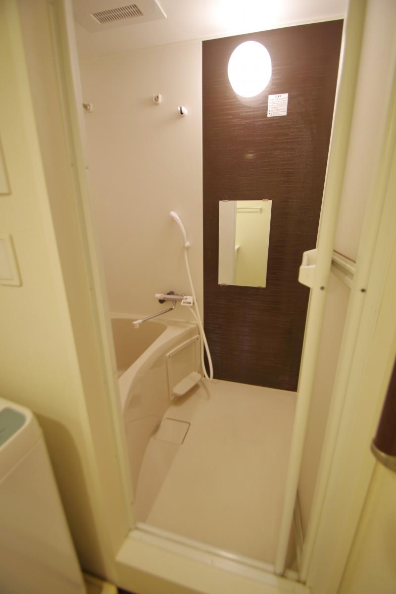 シャワールーム