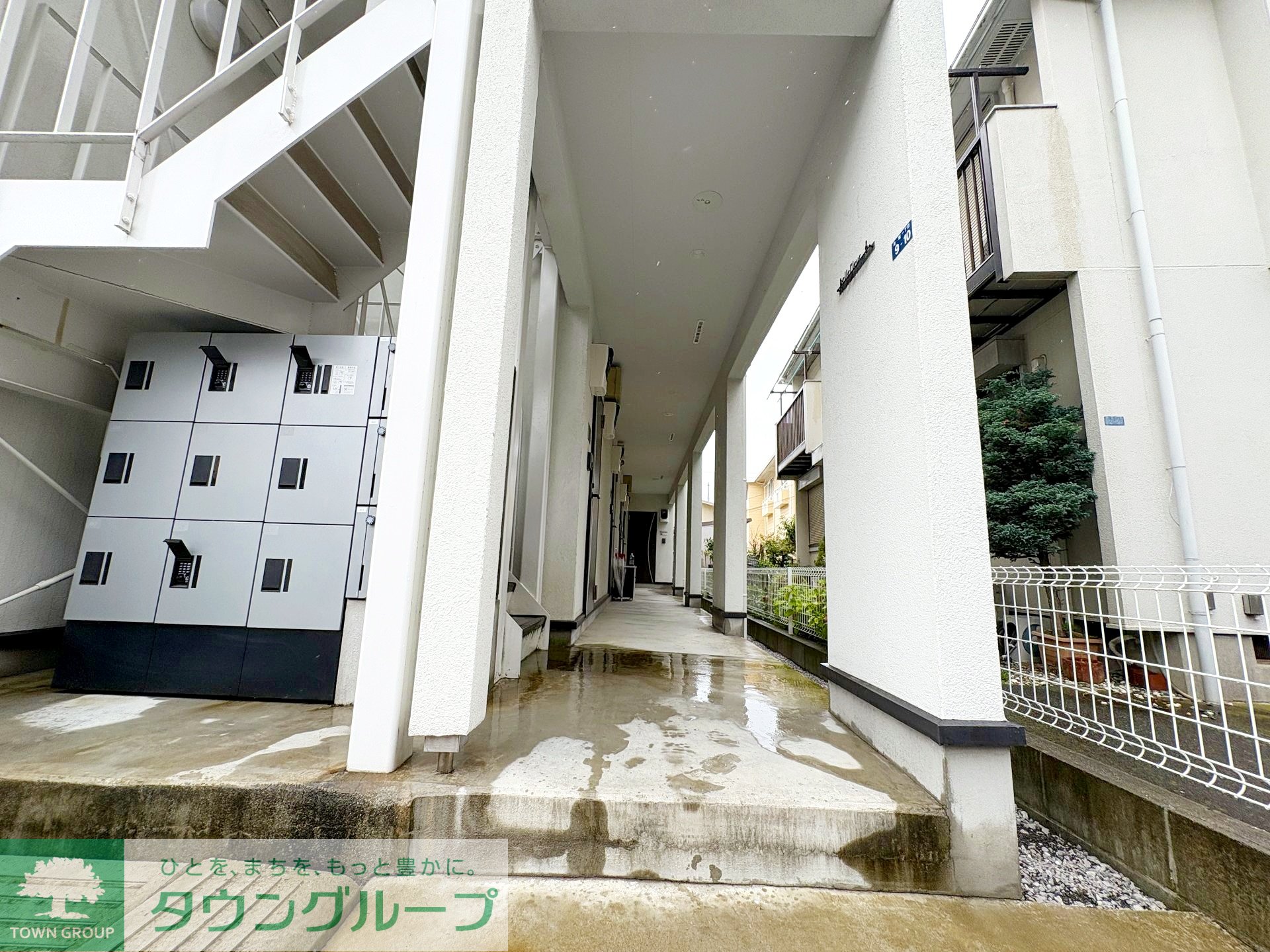 建物エントランス