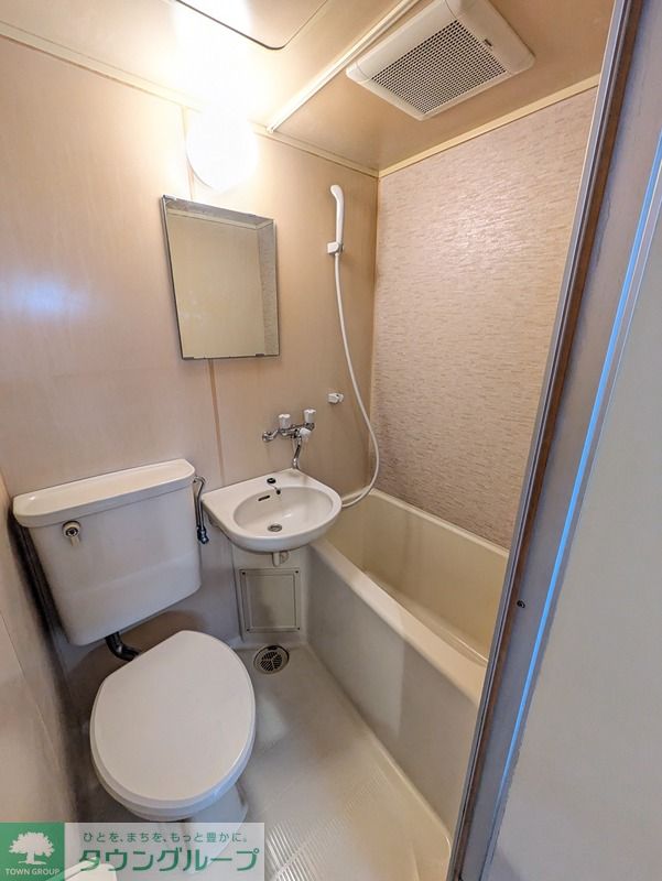 シャワールーム