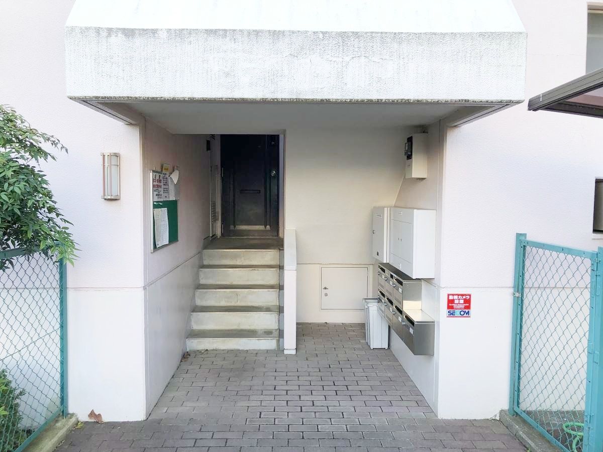 建物エントランス