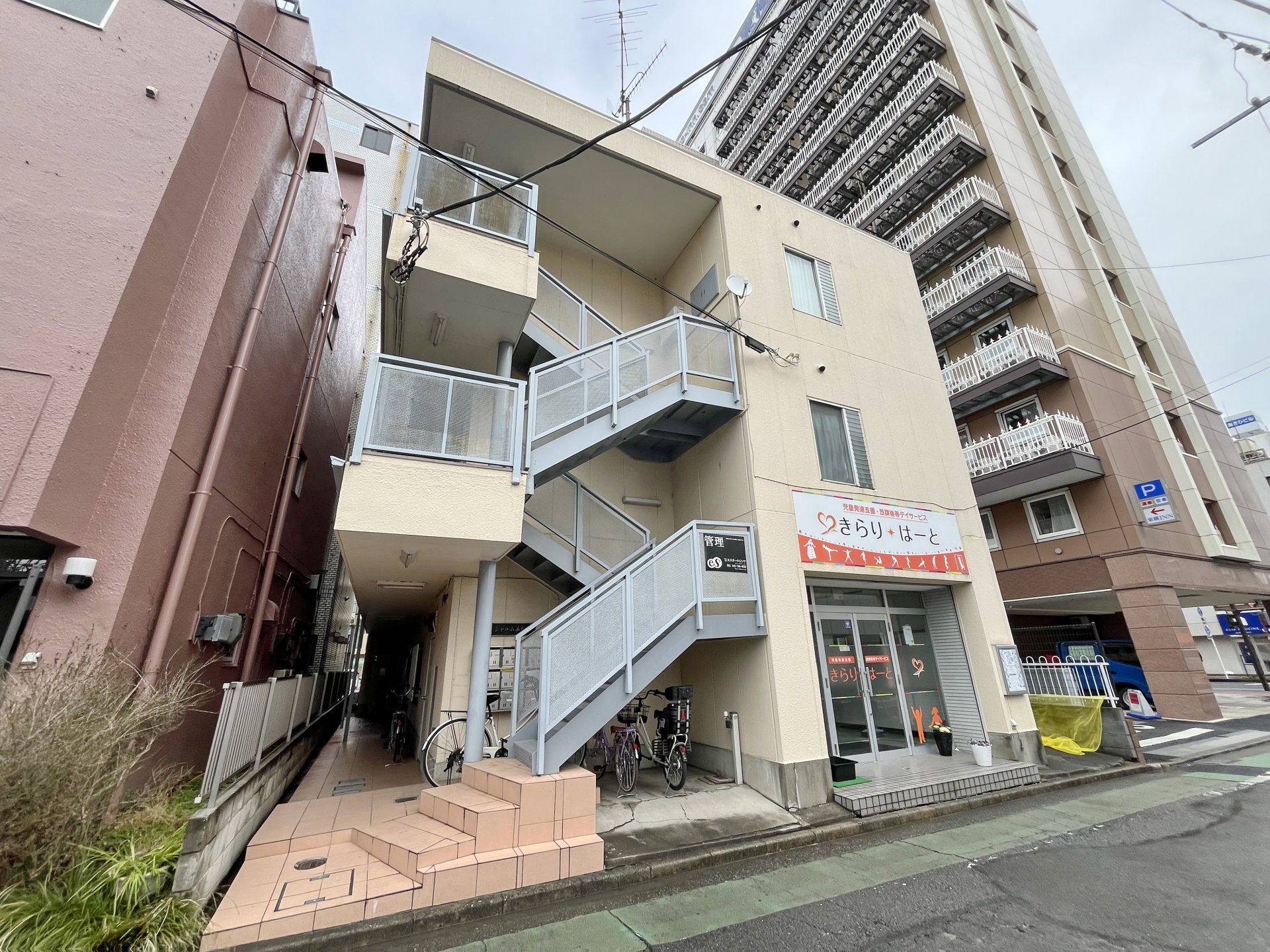 建物外観