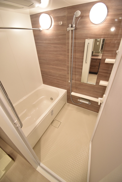 シャワールーム