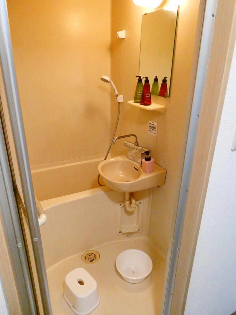 シャワールーム