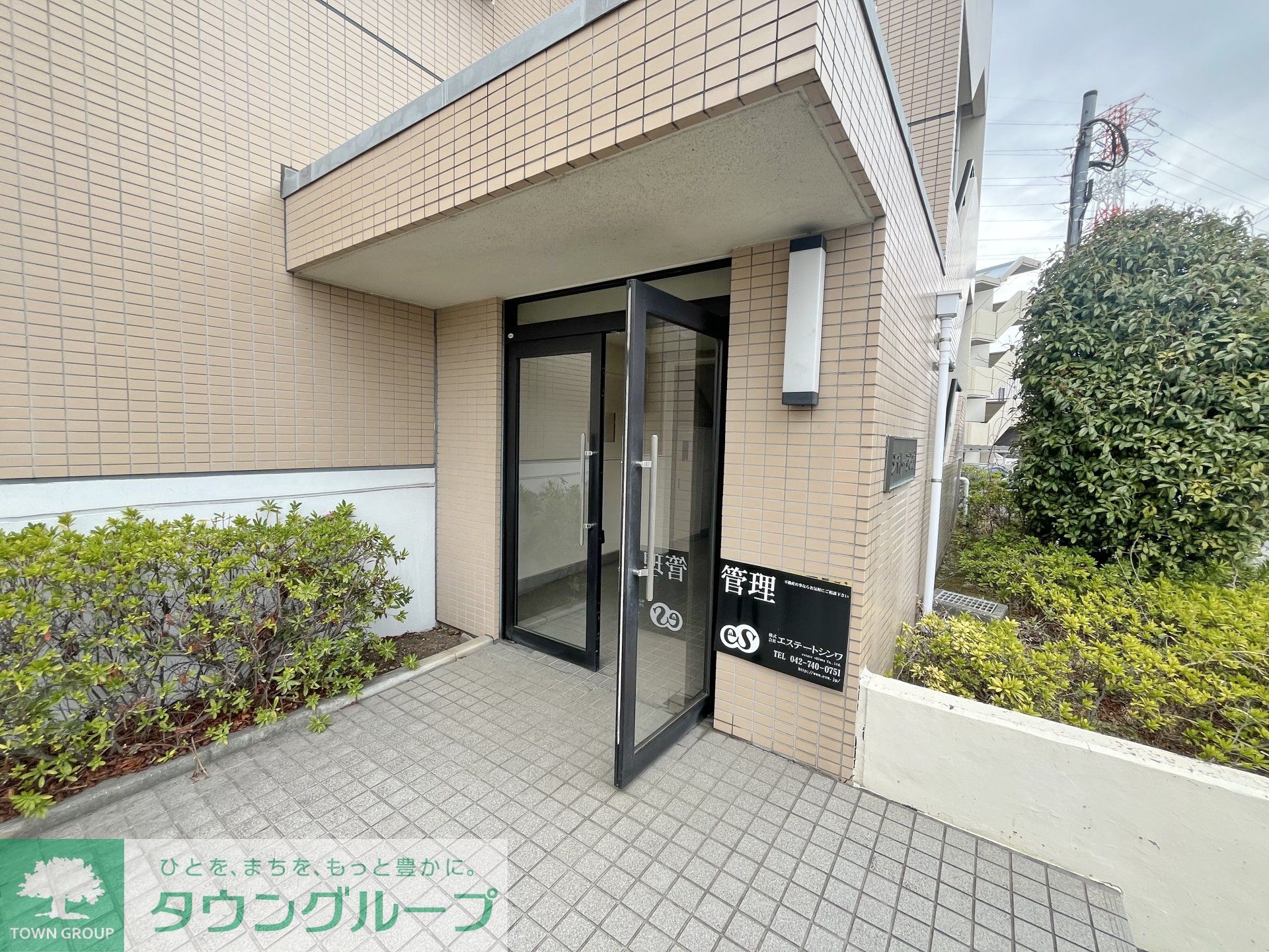 建物エントランス