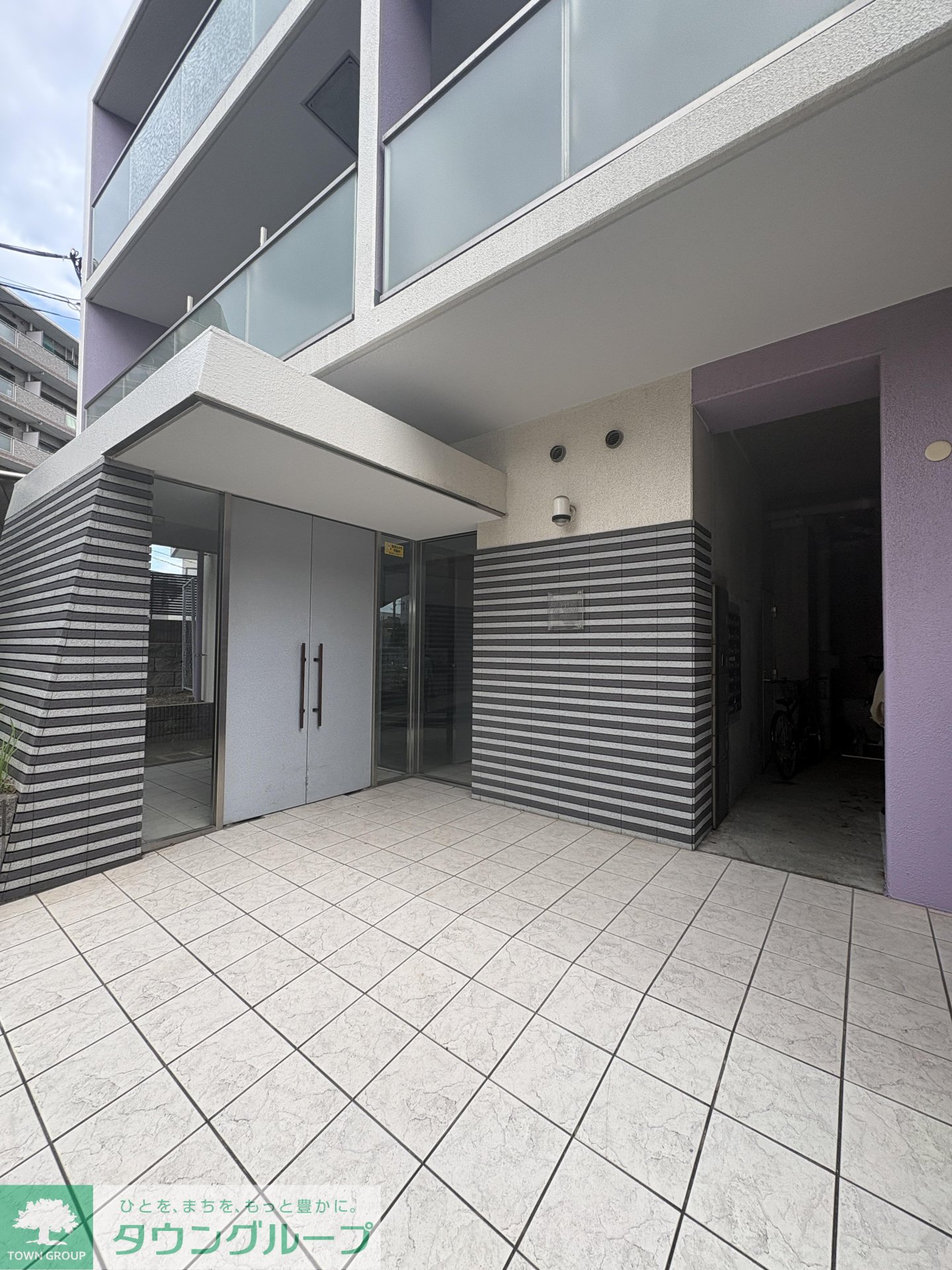 建物エントランス