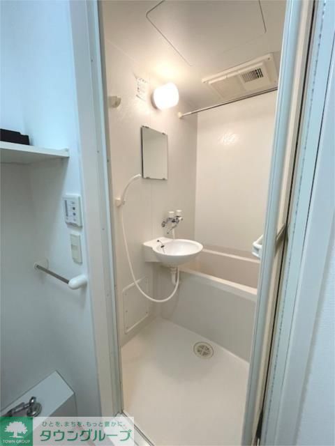 シャワールーム