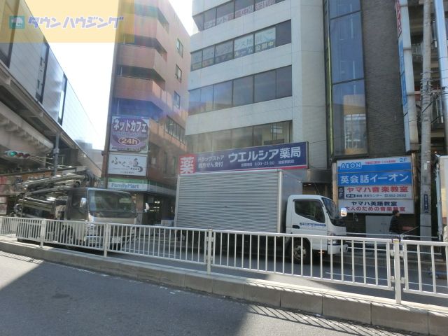 周辺