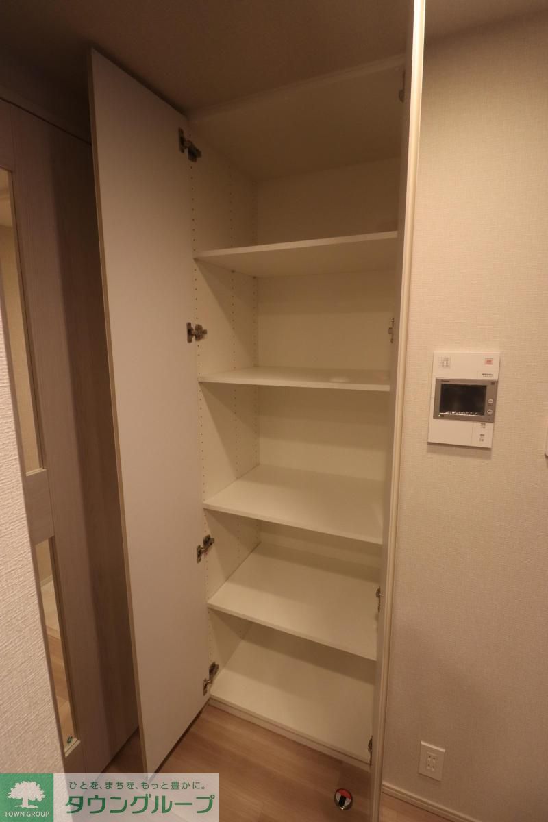 収納