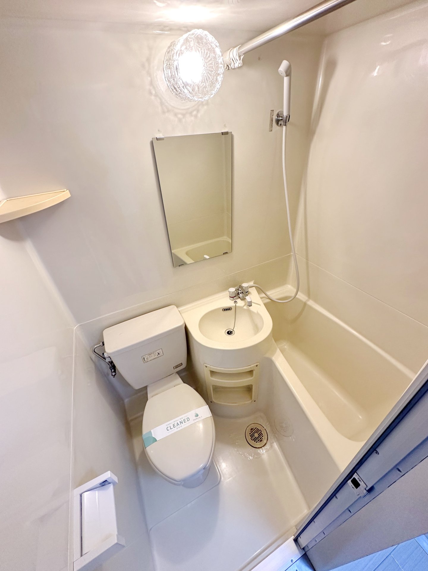 シャワールーム