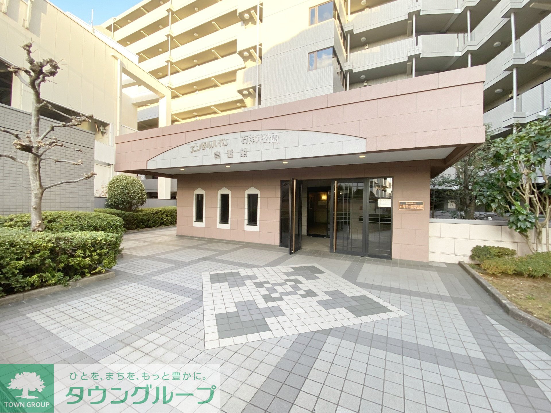 建物エントランス