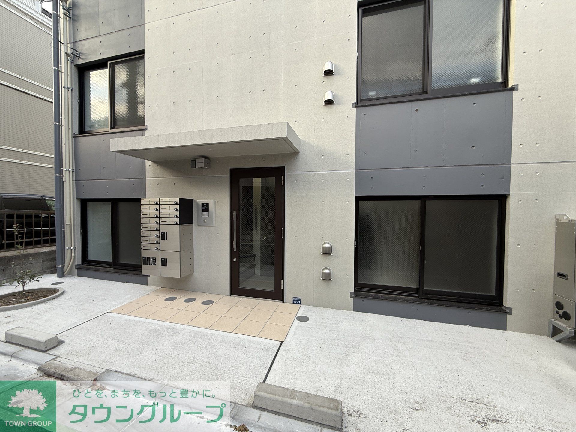 建物エントランス