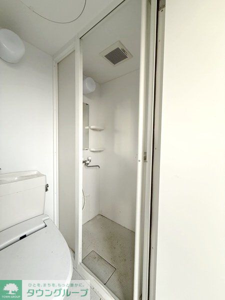 シャワールーム