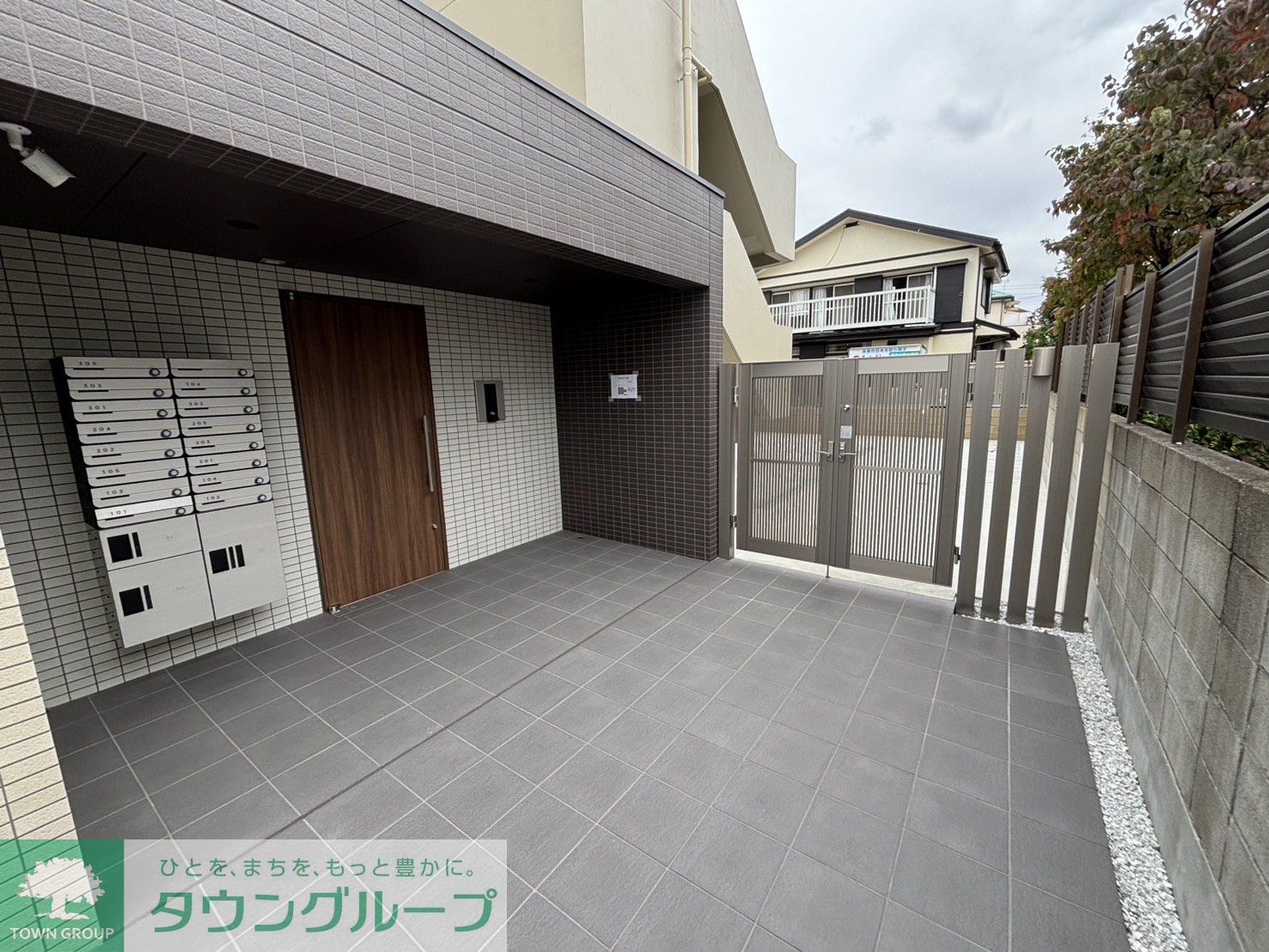 建物エントランス