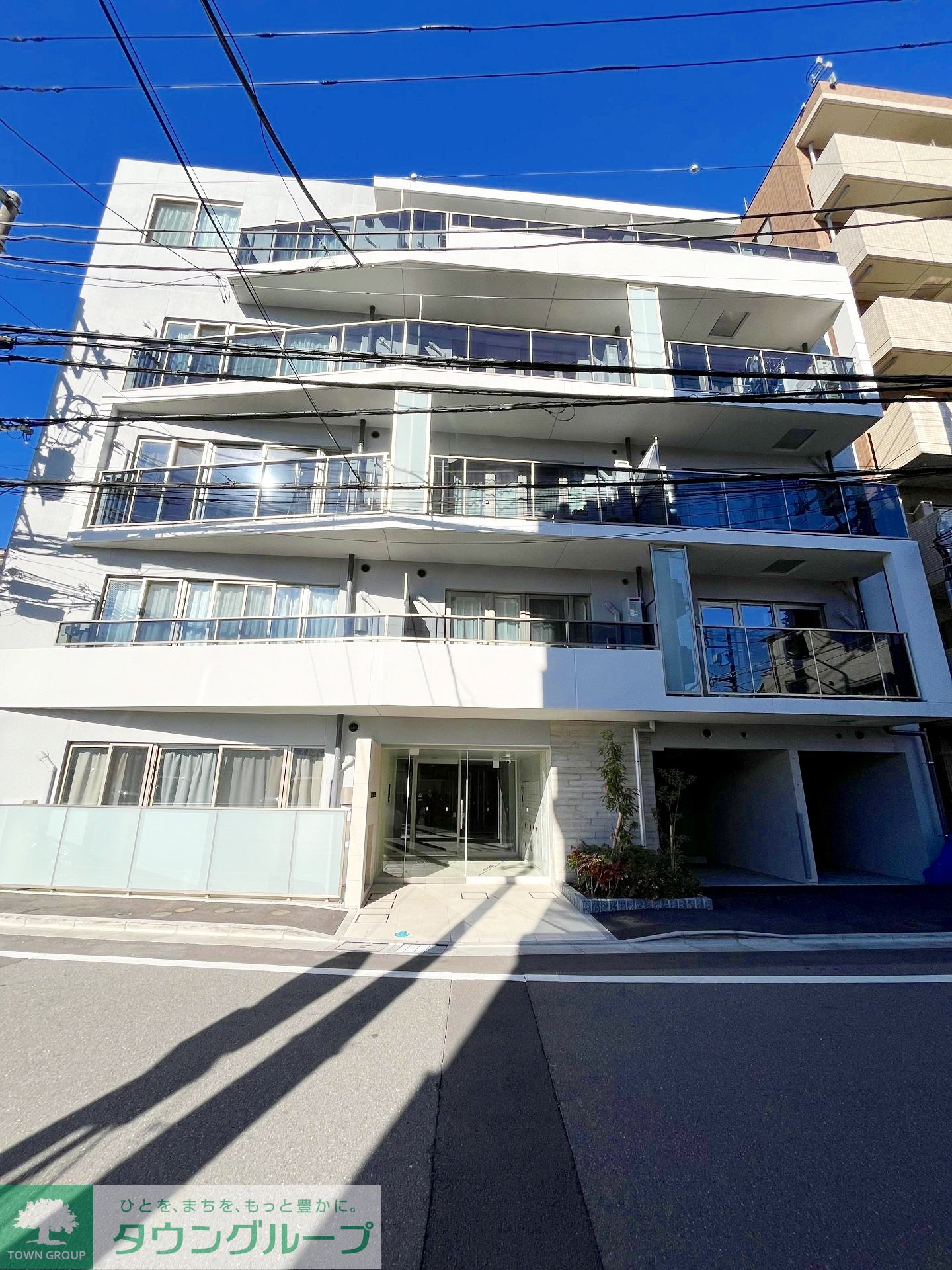 建物エントランス