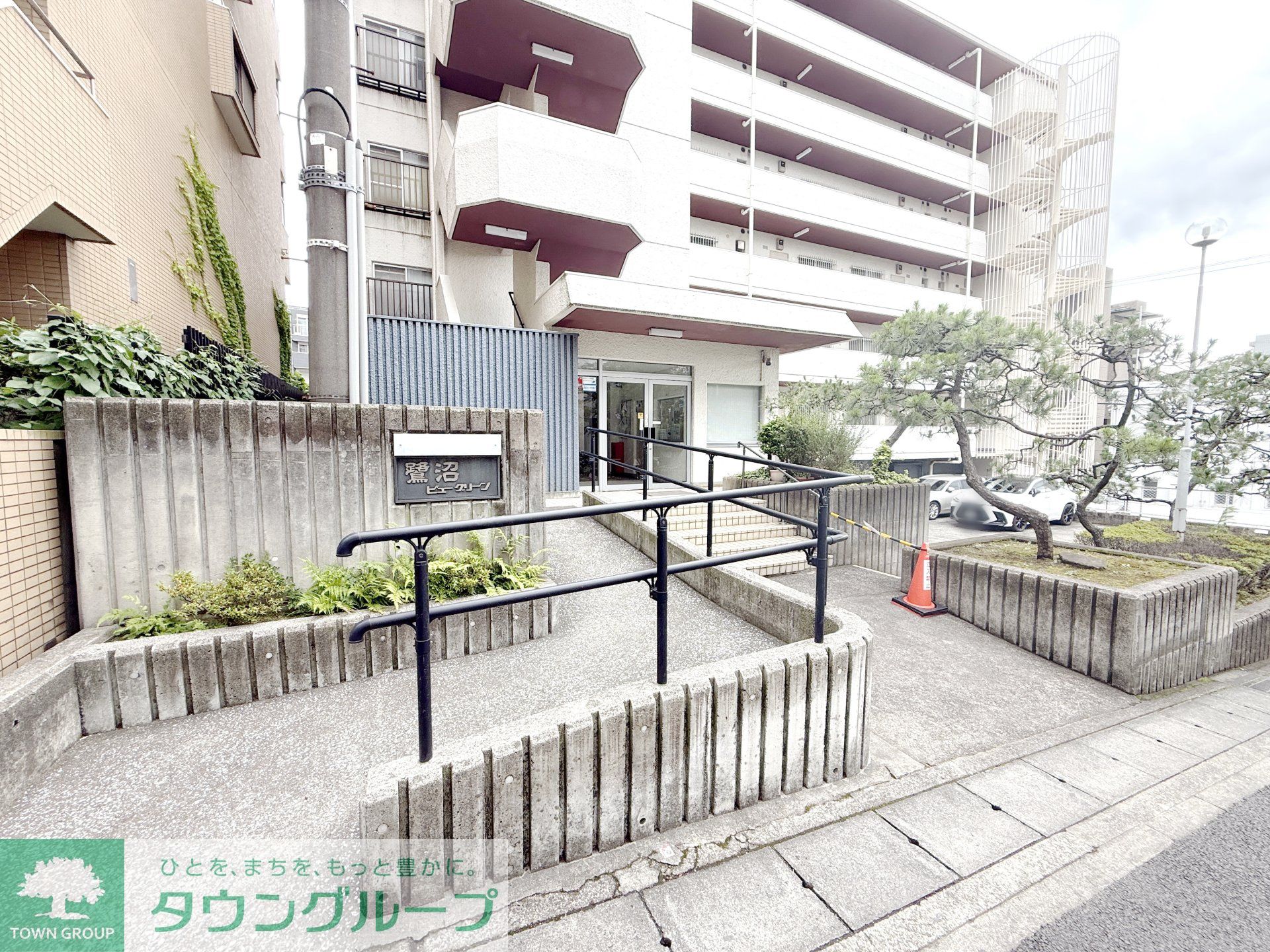 建物エントランス