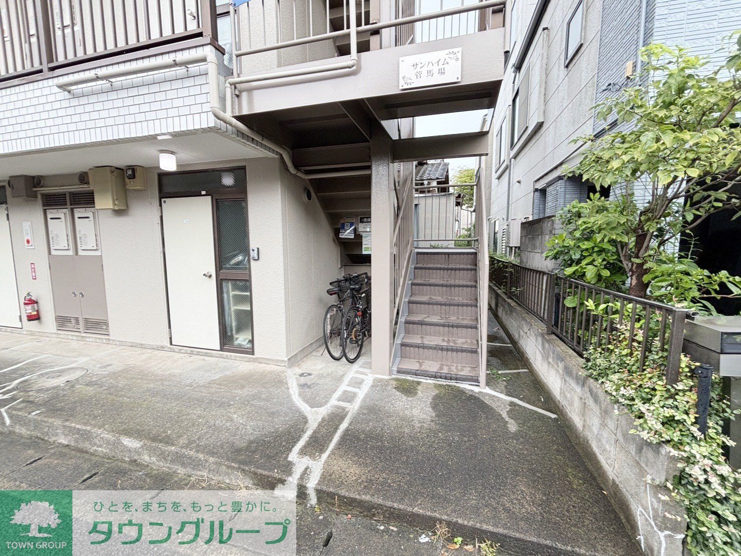建物エントランス