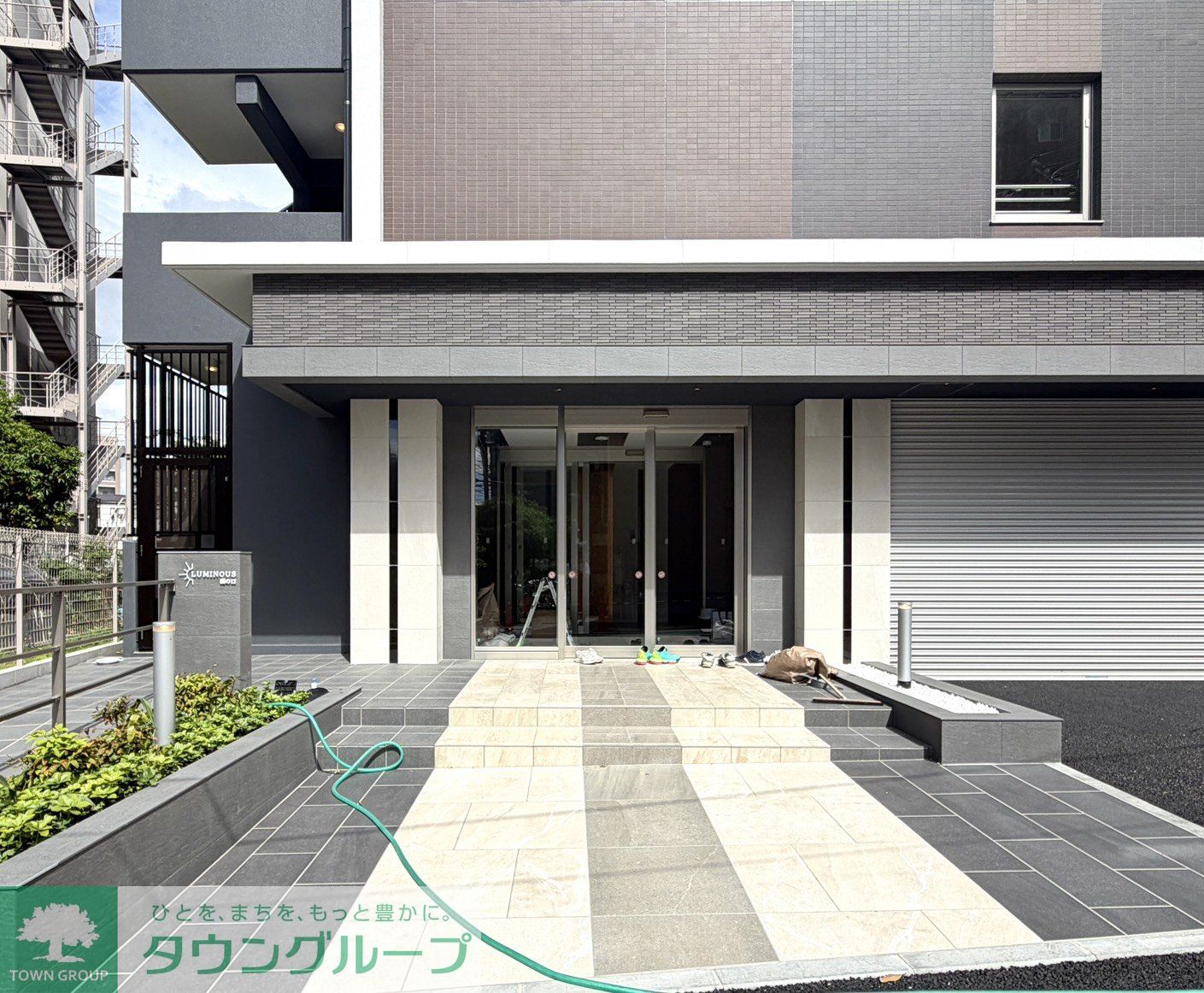 建物エントランス