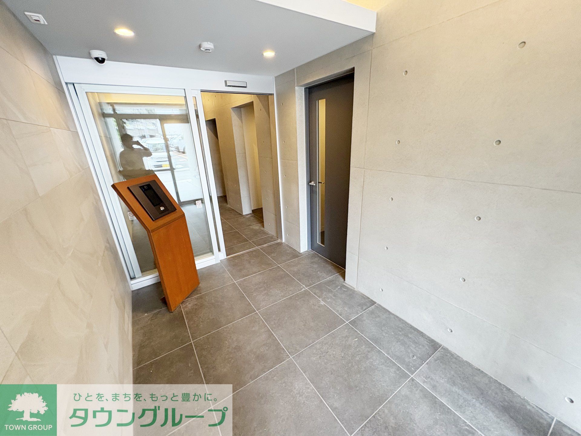 建物エントランス