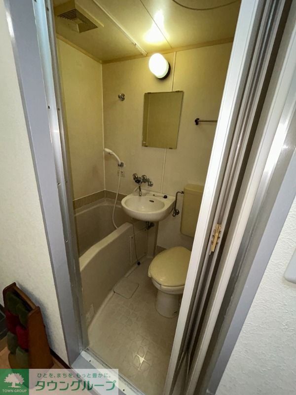 シャワールーム