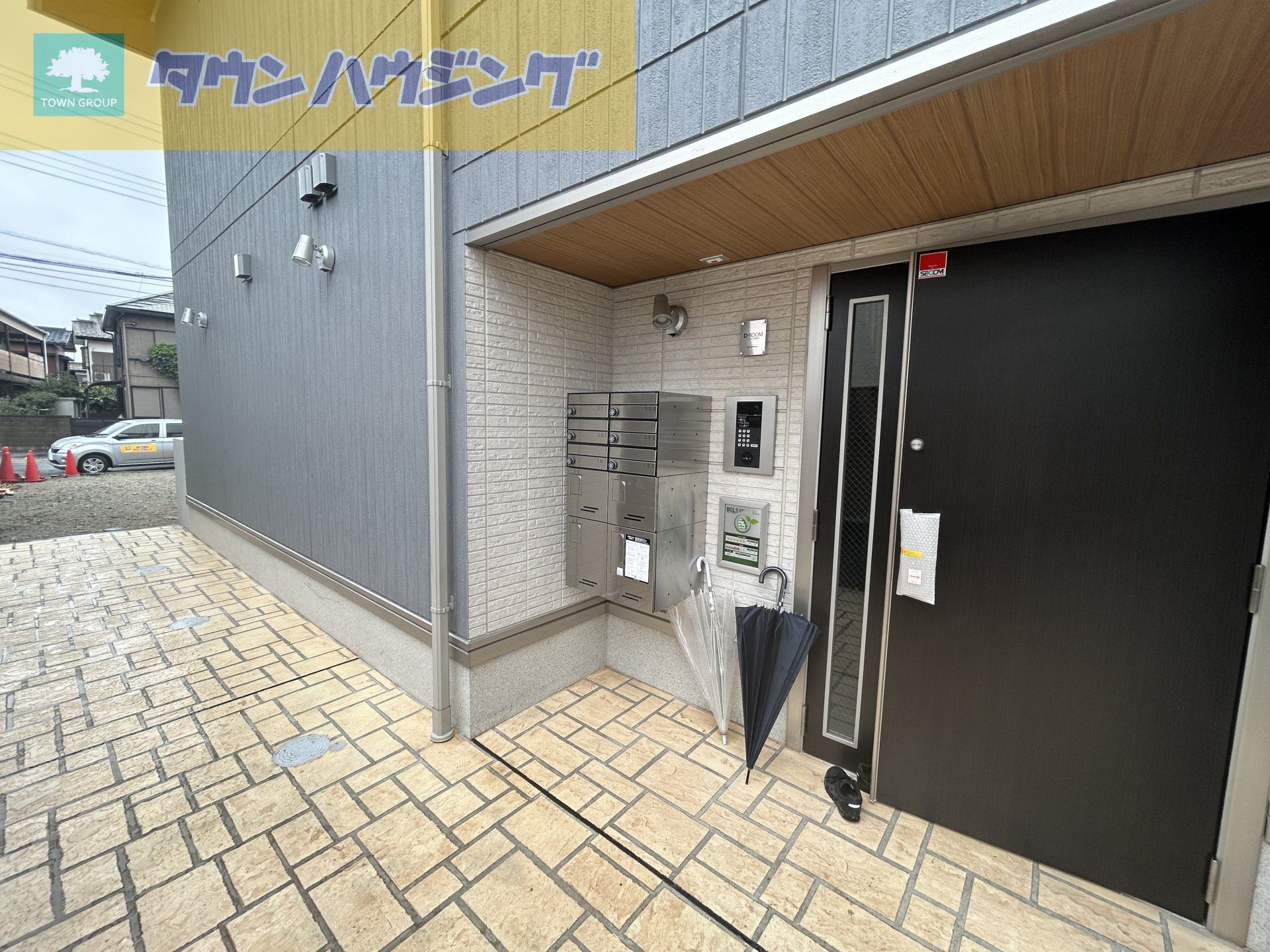 建物エントランス